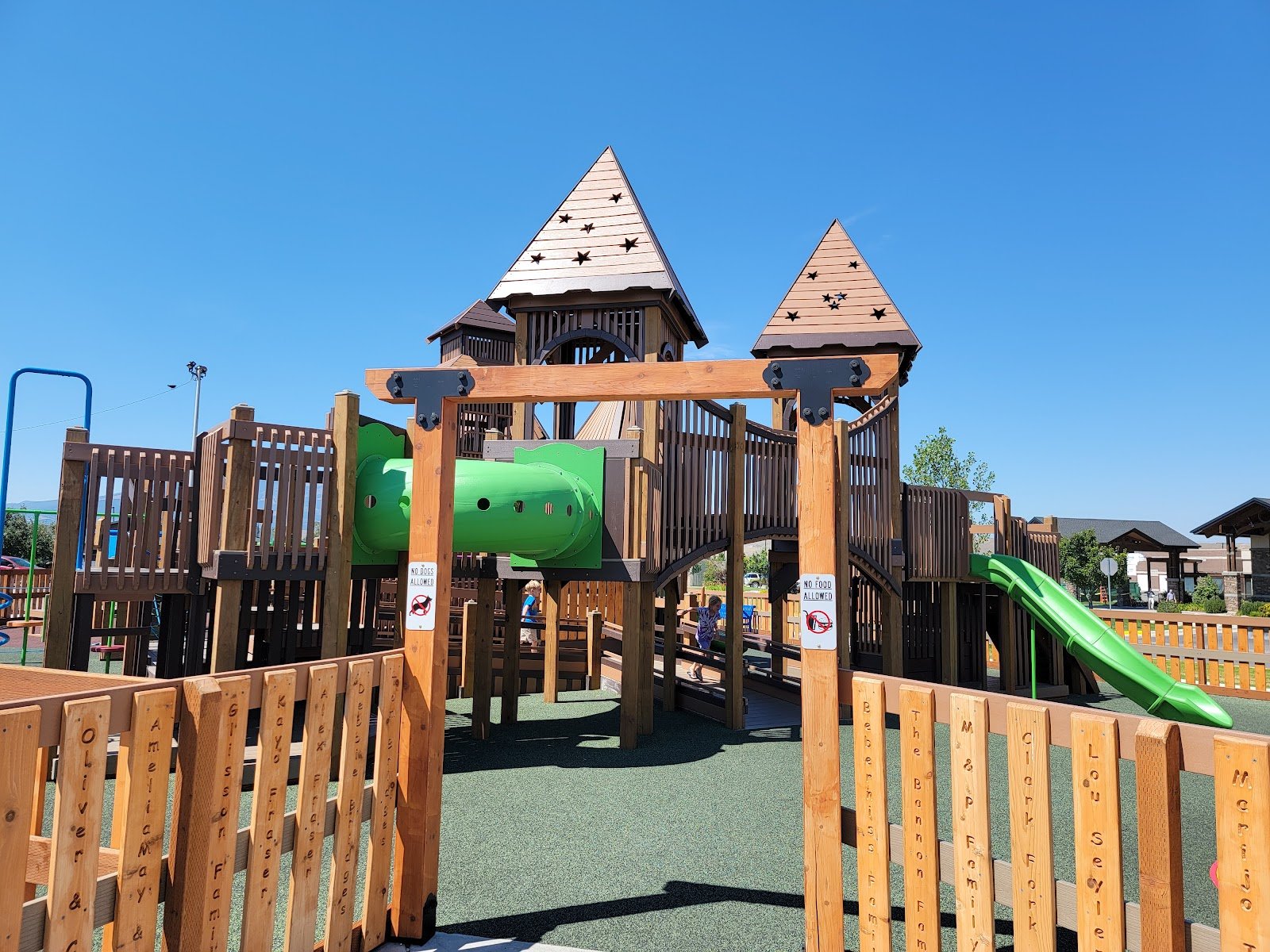 deer-lodge-community-playground-1