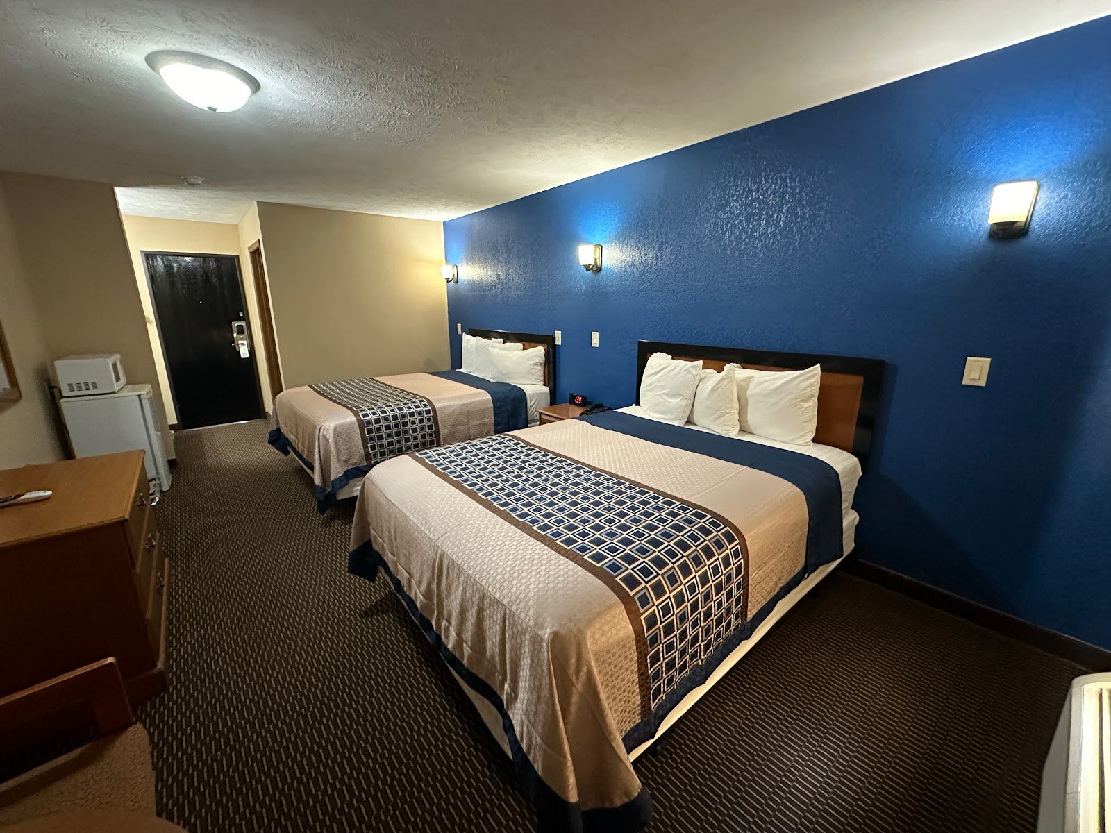 ecolux-inn-2
