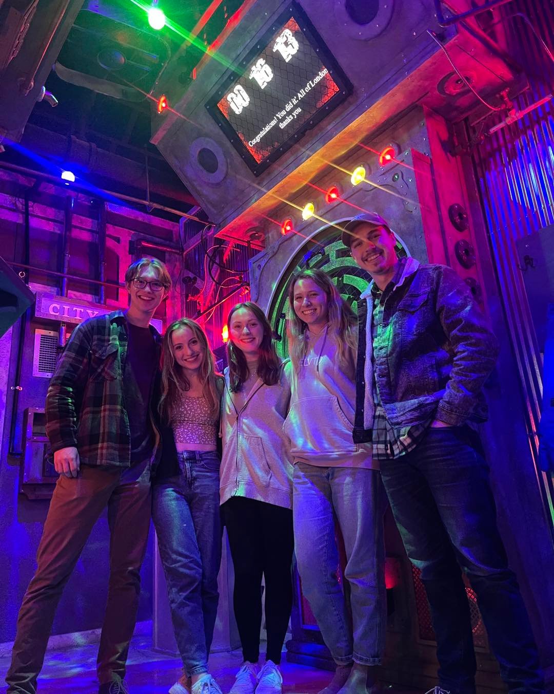 edge-of-escape-rooms-1