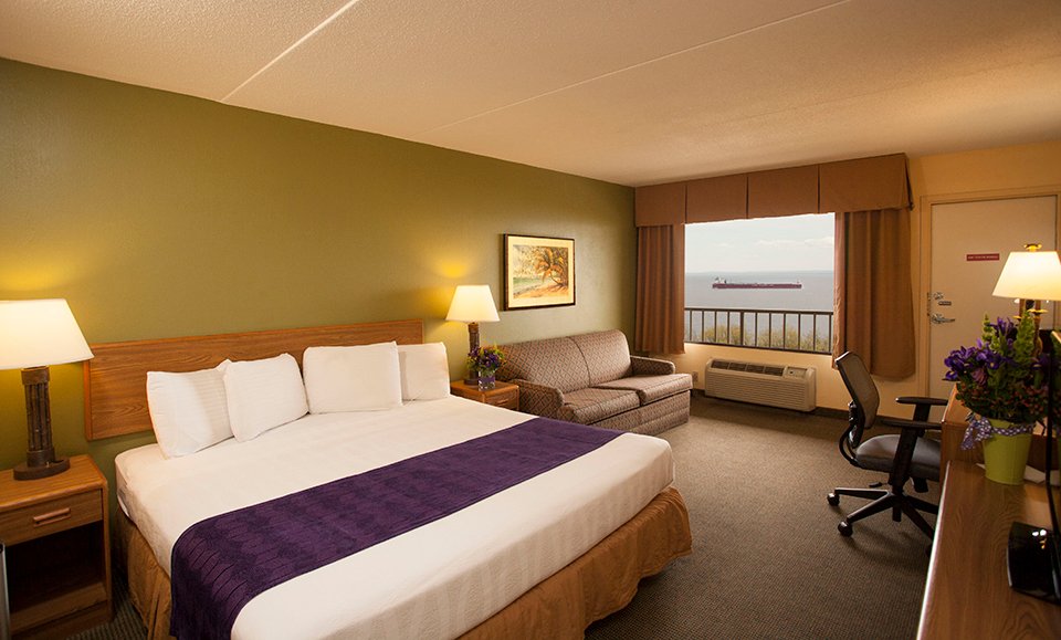 edgewater-hotel-and-waterpark-2