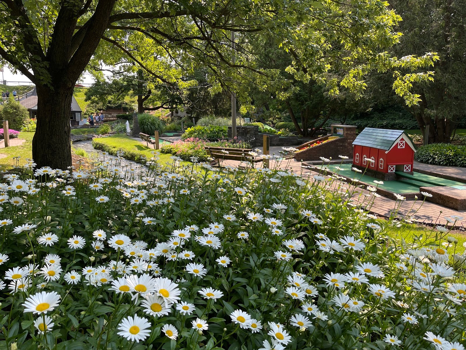 fairmount-glen-miniature-golf-3