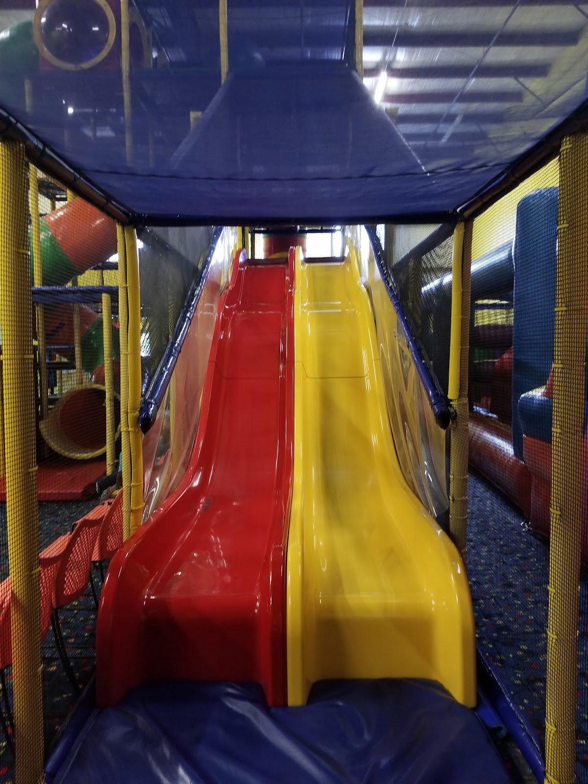family-place-to-play-indoor-playground-2