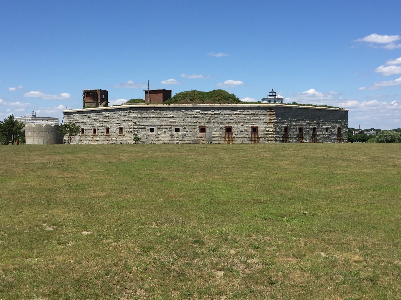 fort-rodman-3