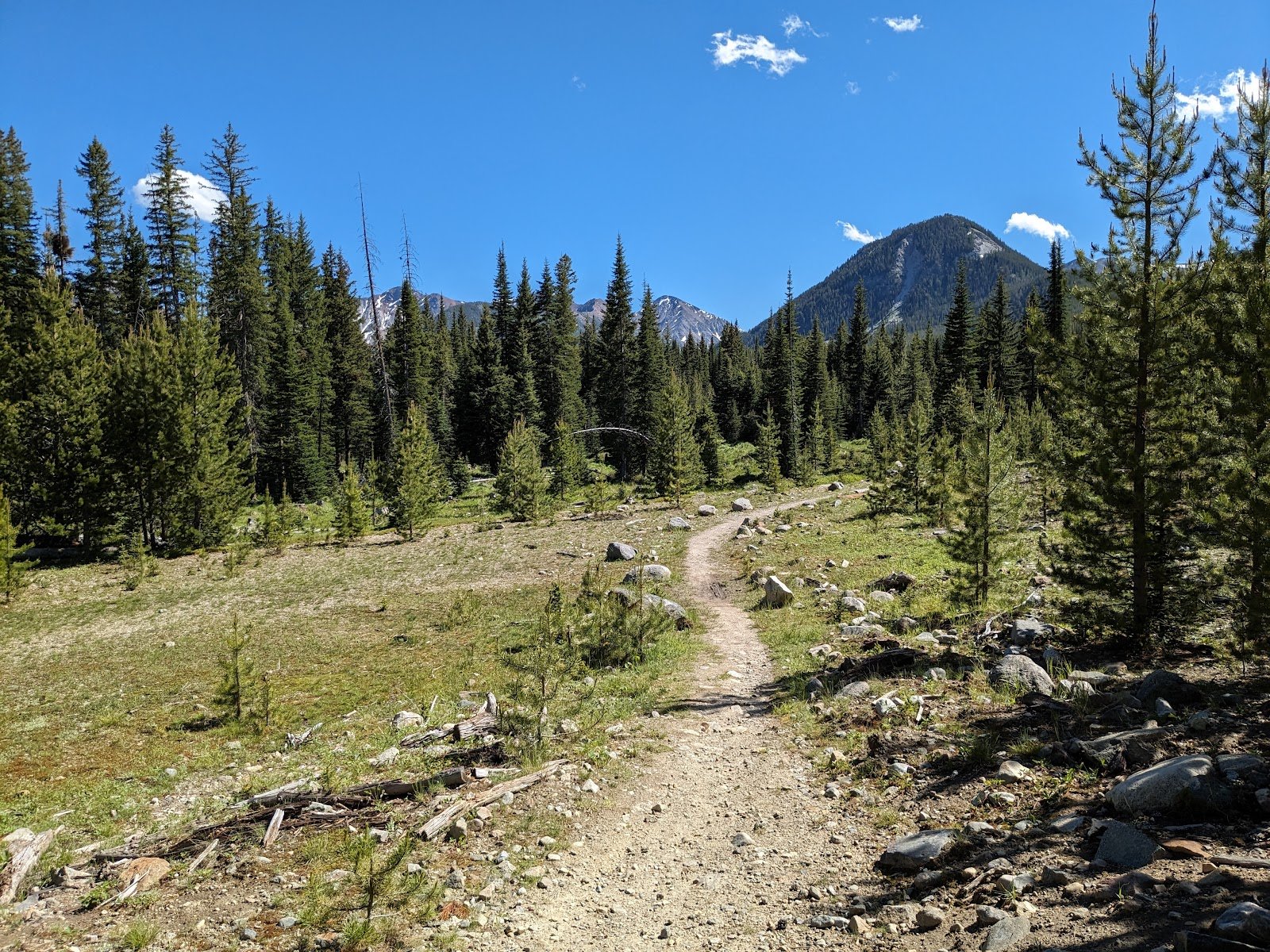 four-mile-basin-trailhead-1