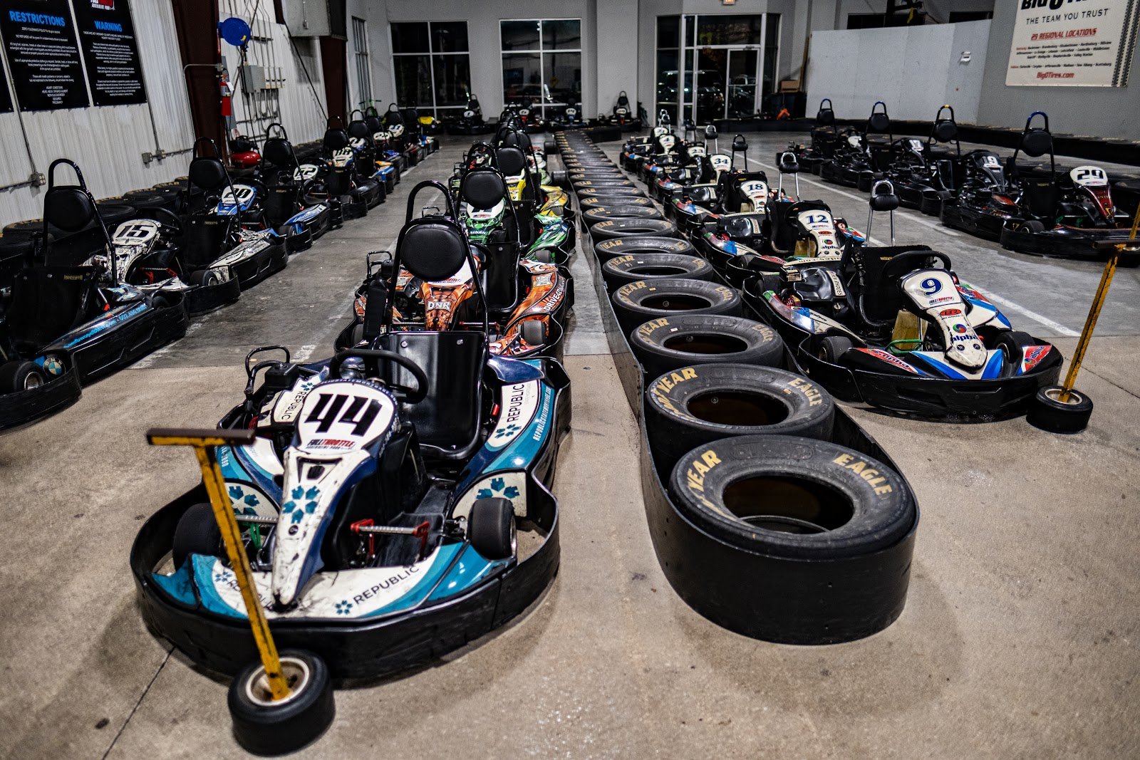 full-throttle-adrenaline-park-louisville-high-speed-go-karting-axe-throwing-rage-room-corporate-groups-team-building-3