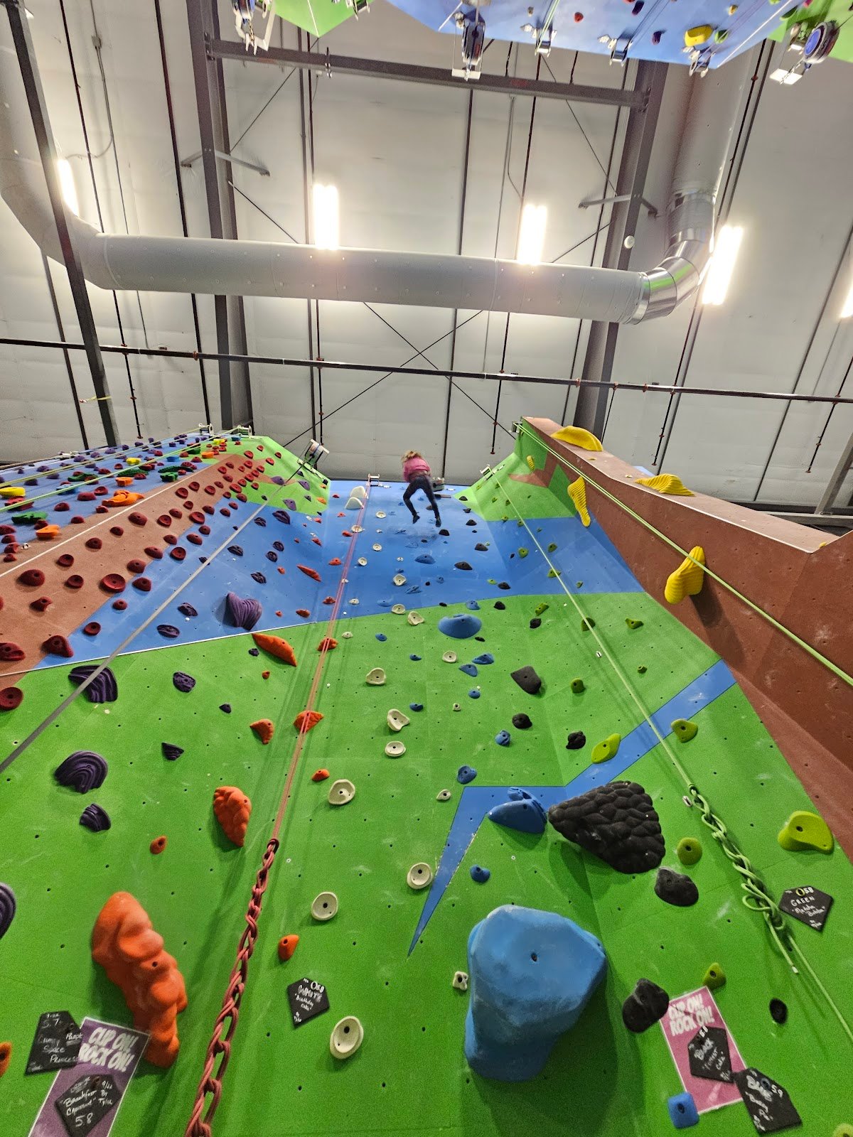 gemstone-climbing-center-2