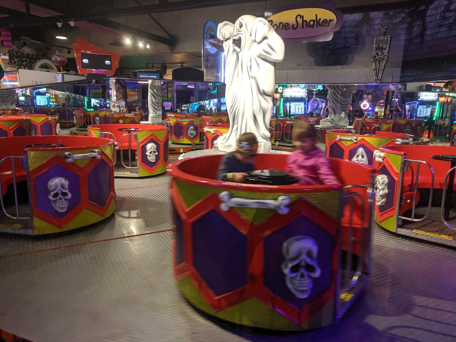 haunted-trails-family-entertainment-center-picnics-3