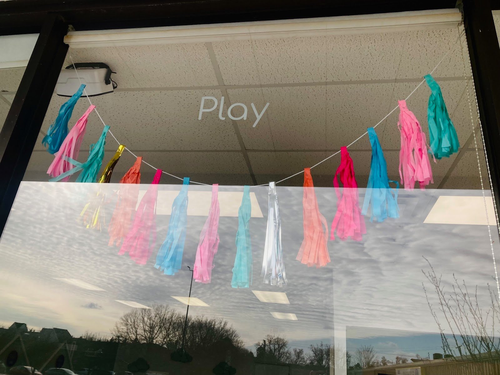 hide-seek-a-play-boutique-2