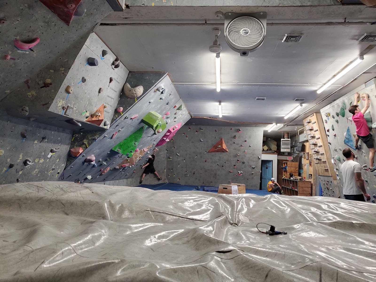 indoor-ascent-1