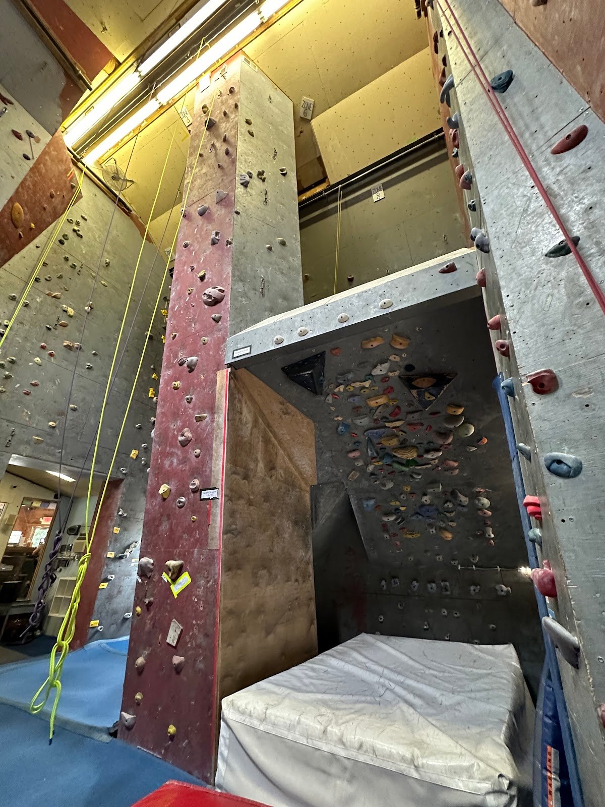 indoor-ascent-2