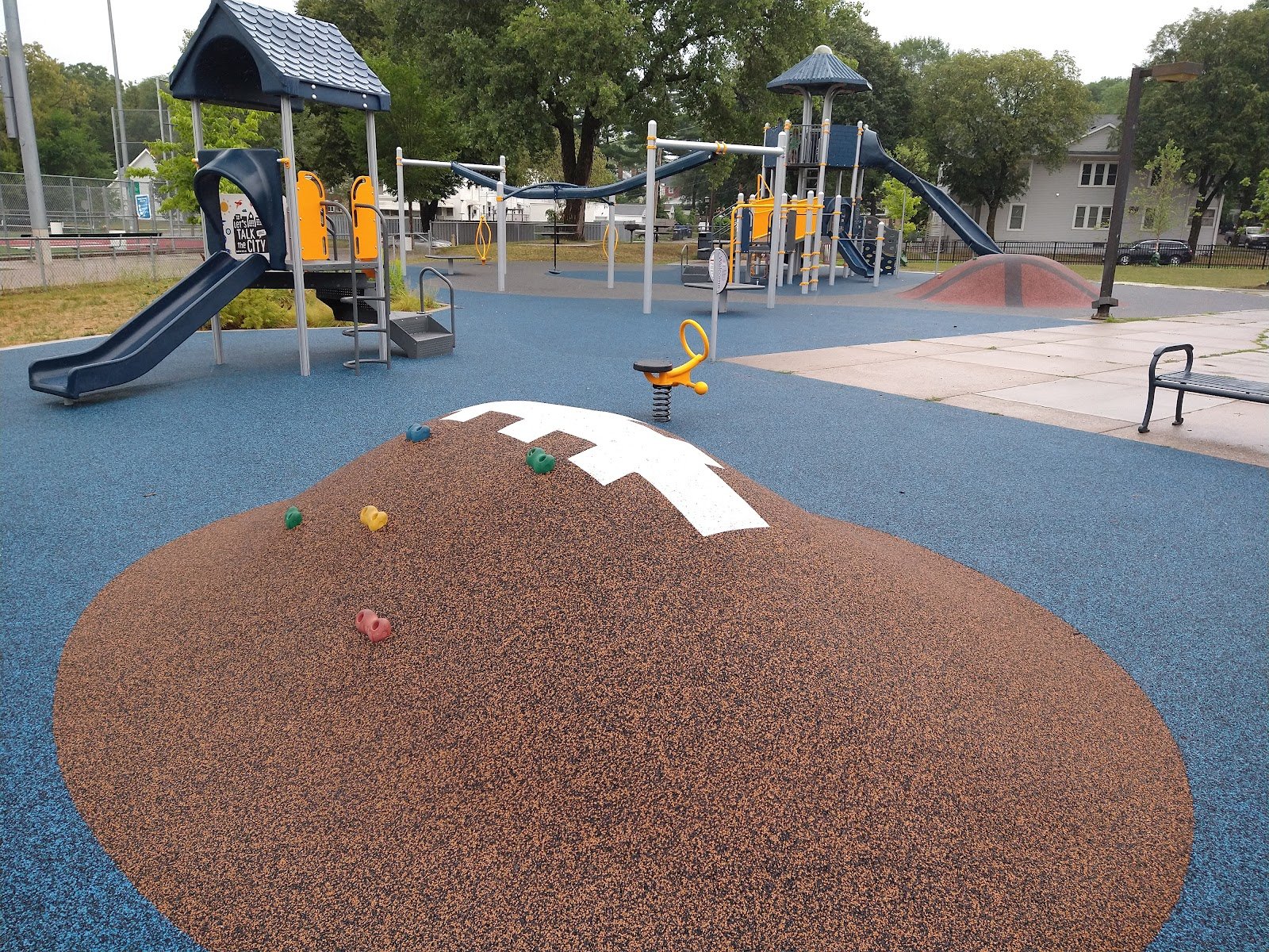 jimmy-lee-play-area-2