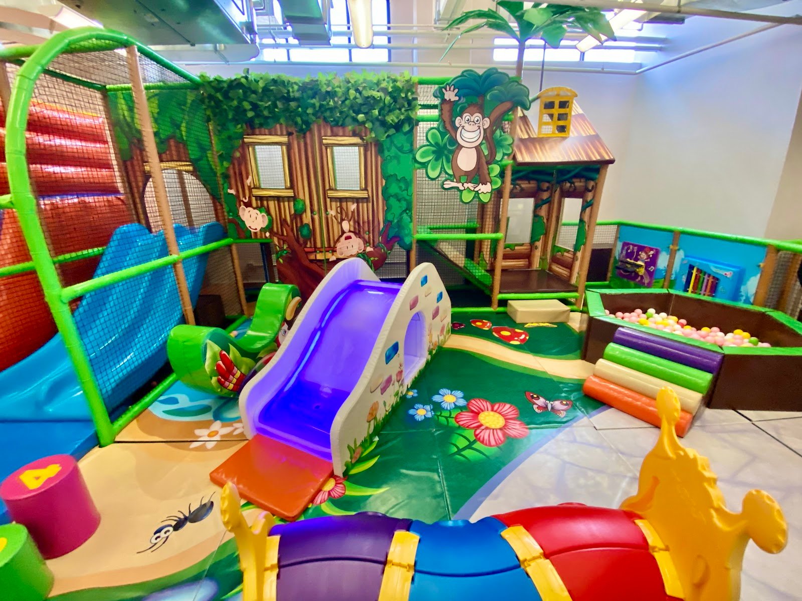 kangas-playcenter-and-cafe-new-york-3