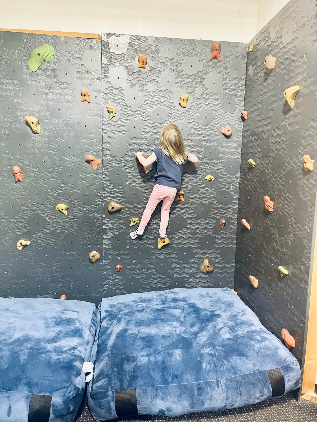 kids-cave-play-cafe-3