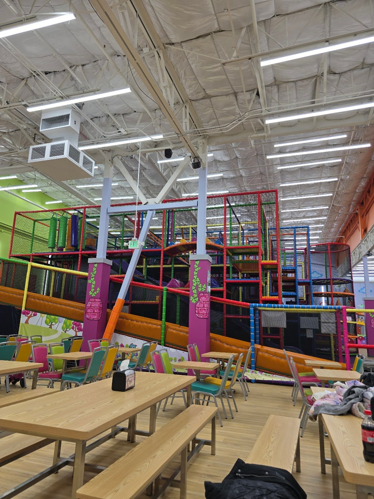 kids-empire-chesterfield-1