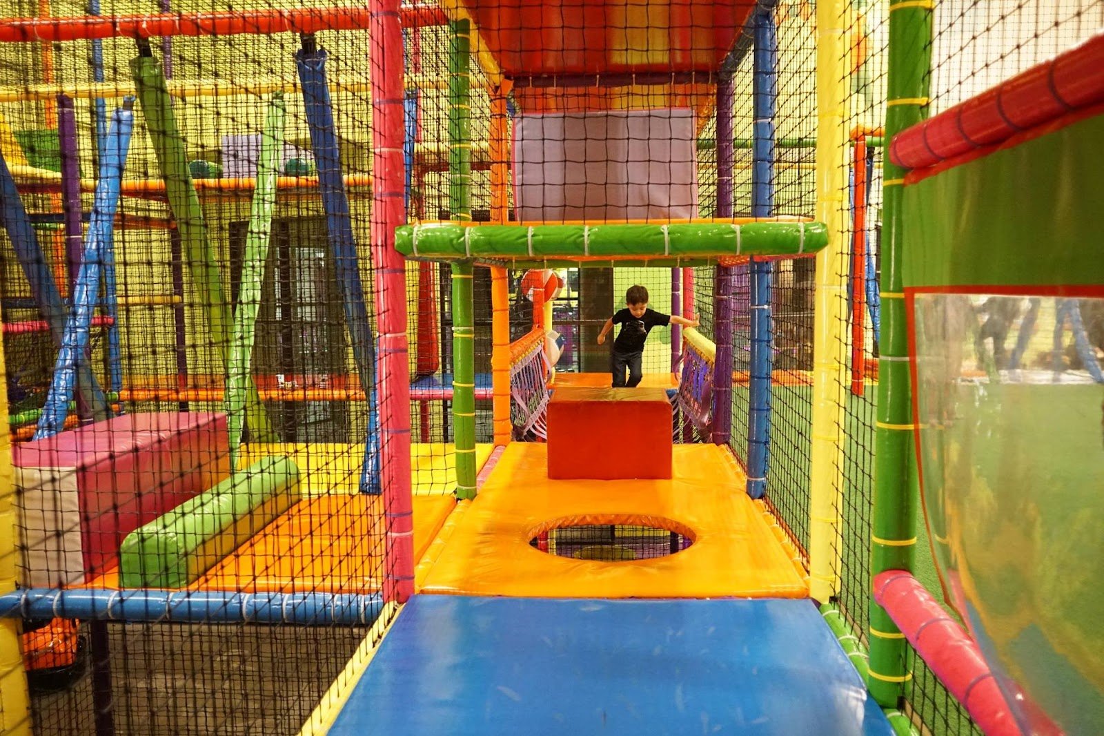 kids-empire-chesterfield-2