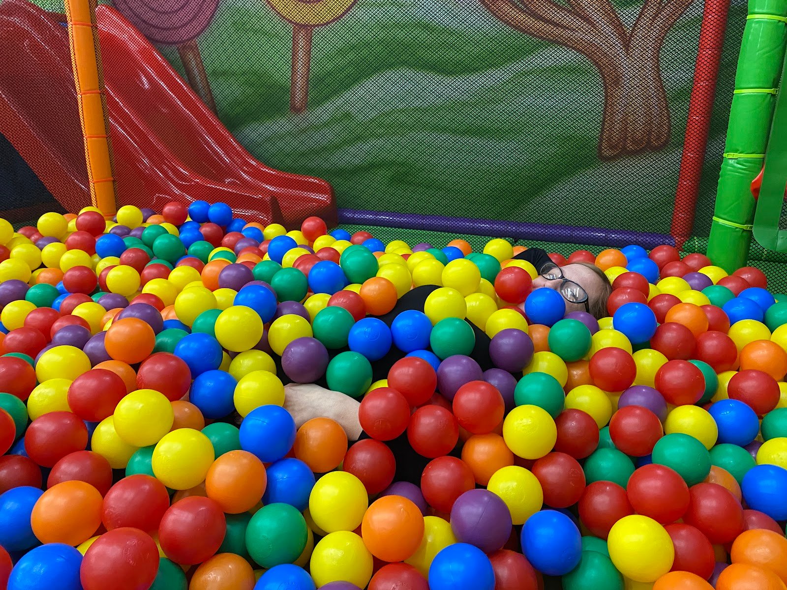 kids-empire-chesterfield-3