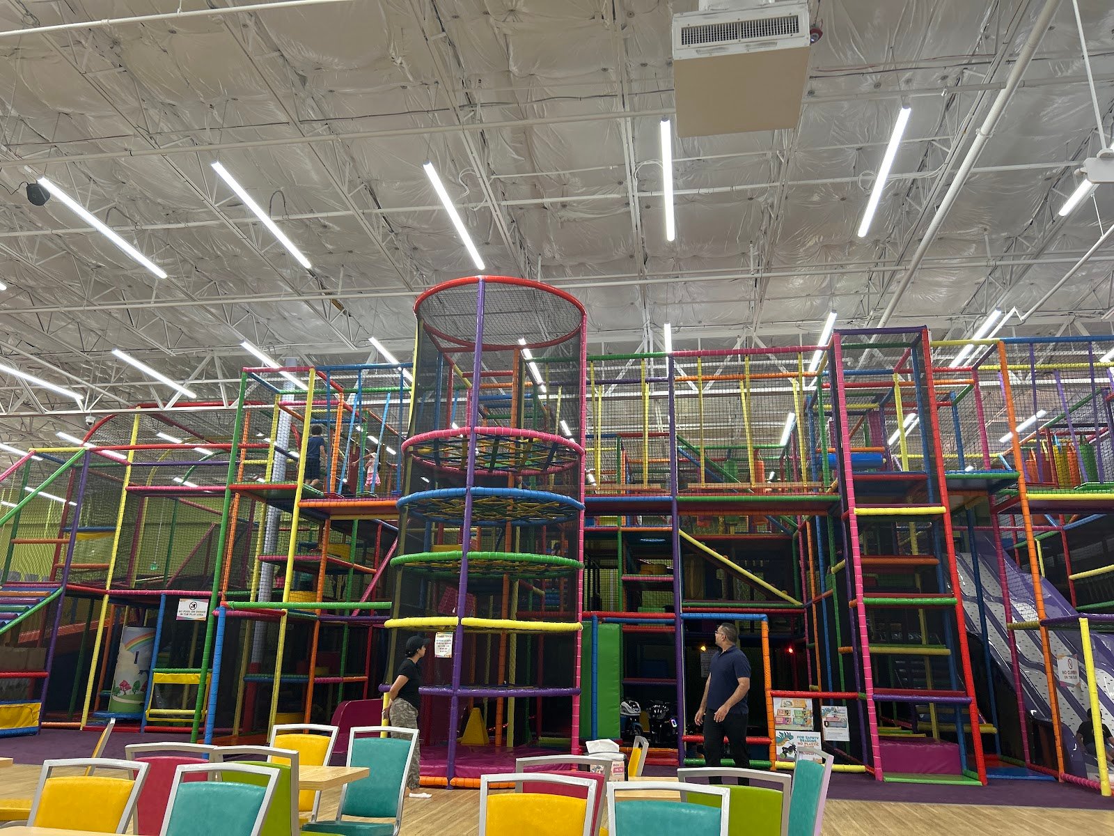 kids-empire-manville-1