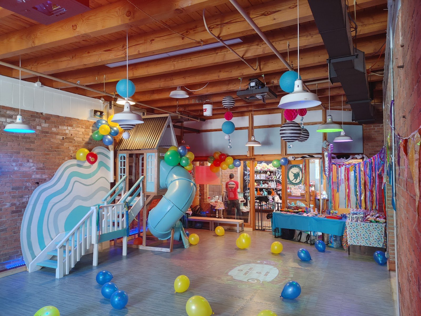 kids-studio-play-1