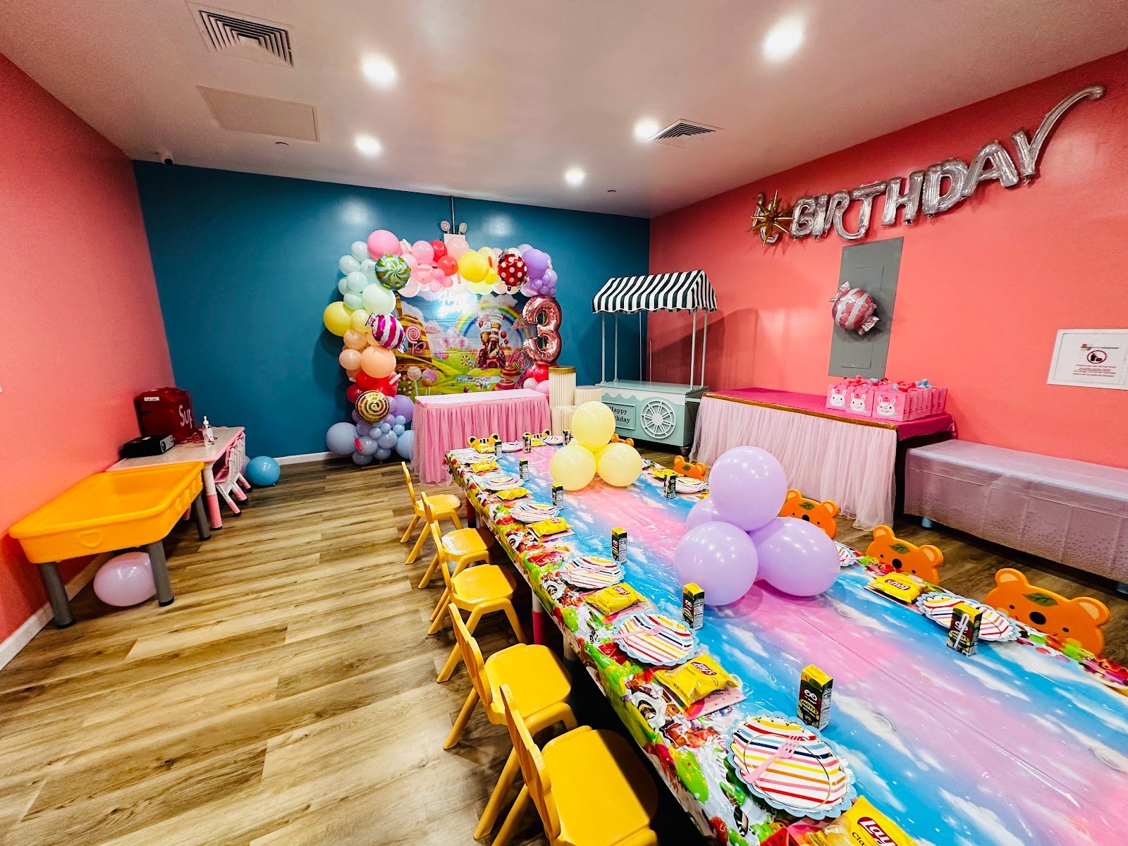 kidszone-indoor-playground-1