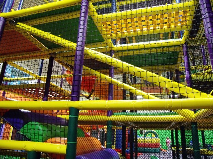 krazy-kids-indoor-play-party-center-4