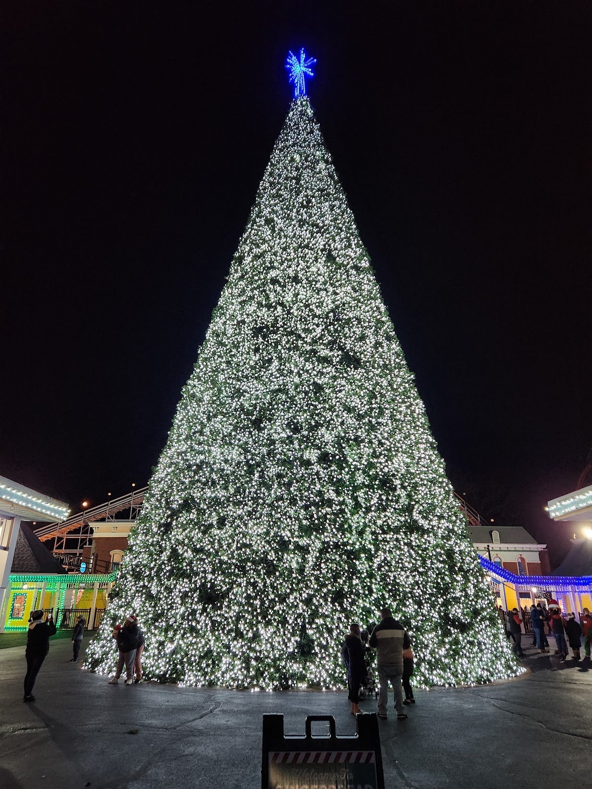 lake-compounce-amusement-water-park-2