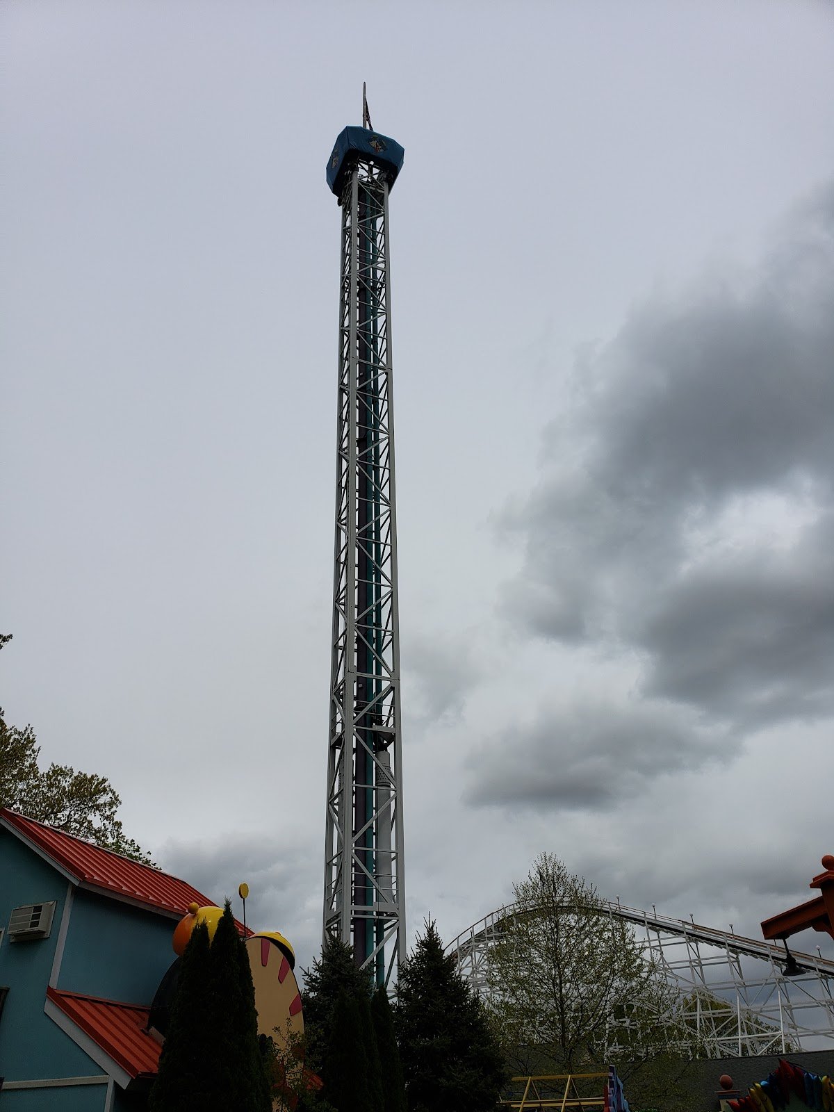 lake-compounce-amusement-water-park-4