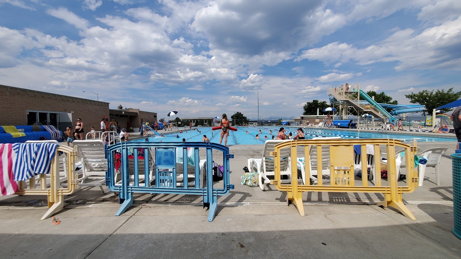 last-chance-splash-waterpark-pool-2