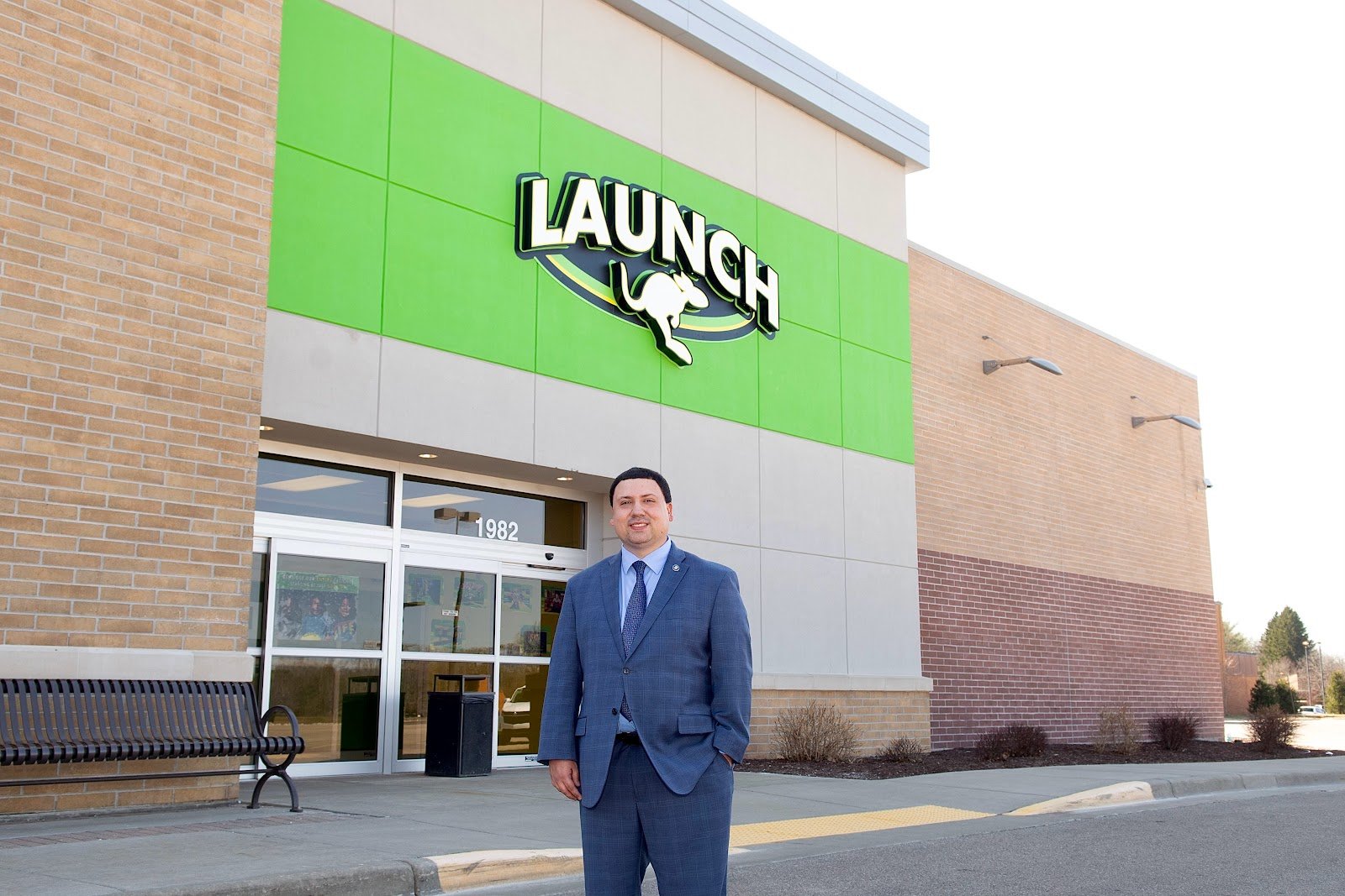 launch-family-entertainment-lansing-3