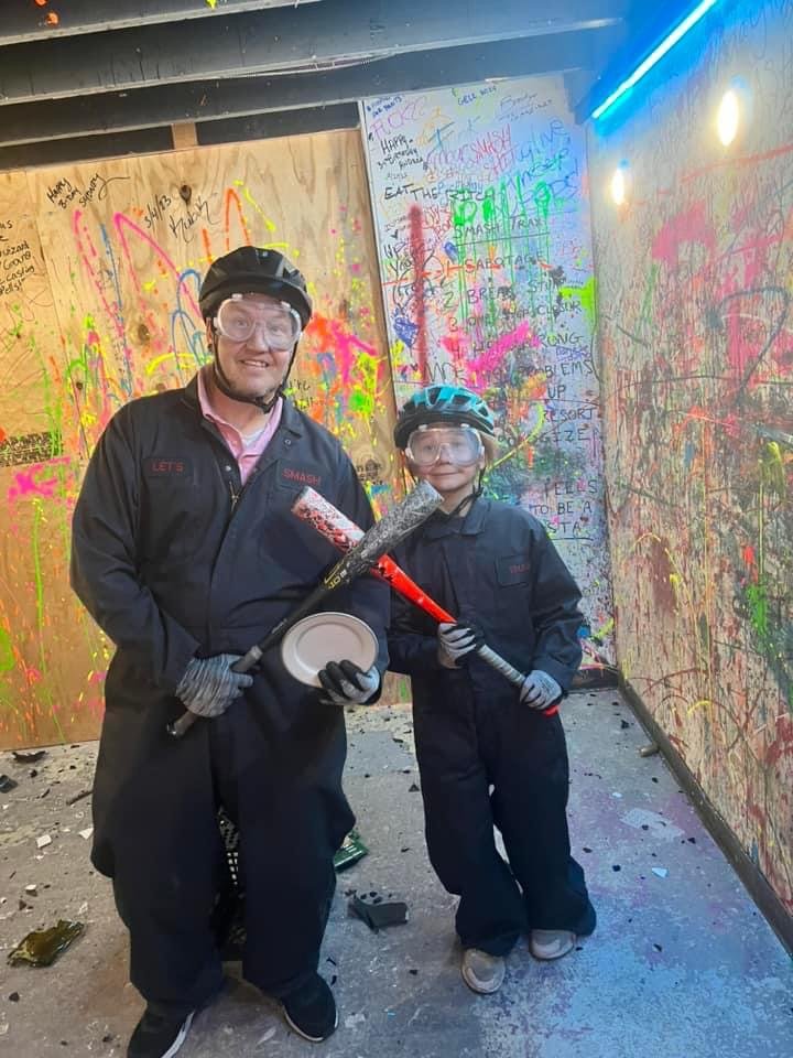 lets-smash-rage-room-4