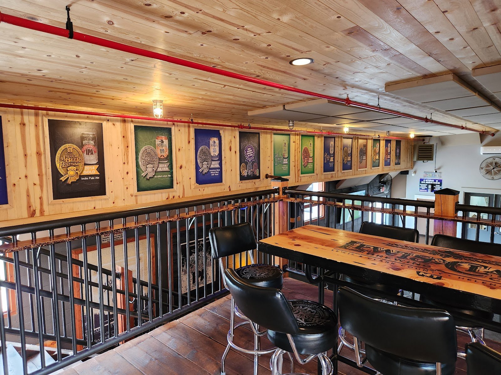 lewis-clark-tap-room-3
