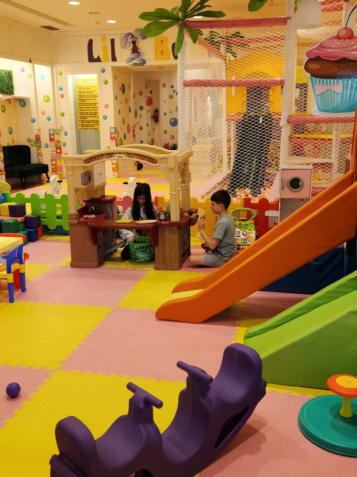 lil-bunny-play-and-party-place-3