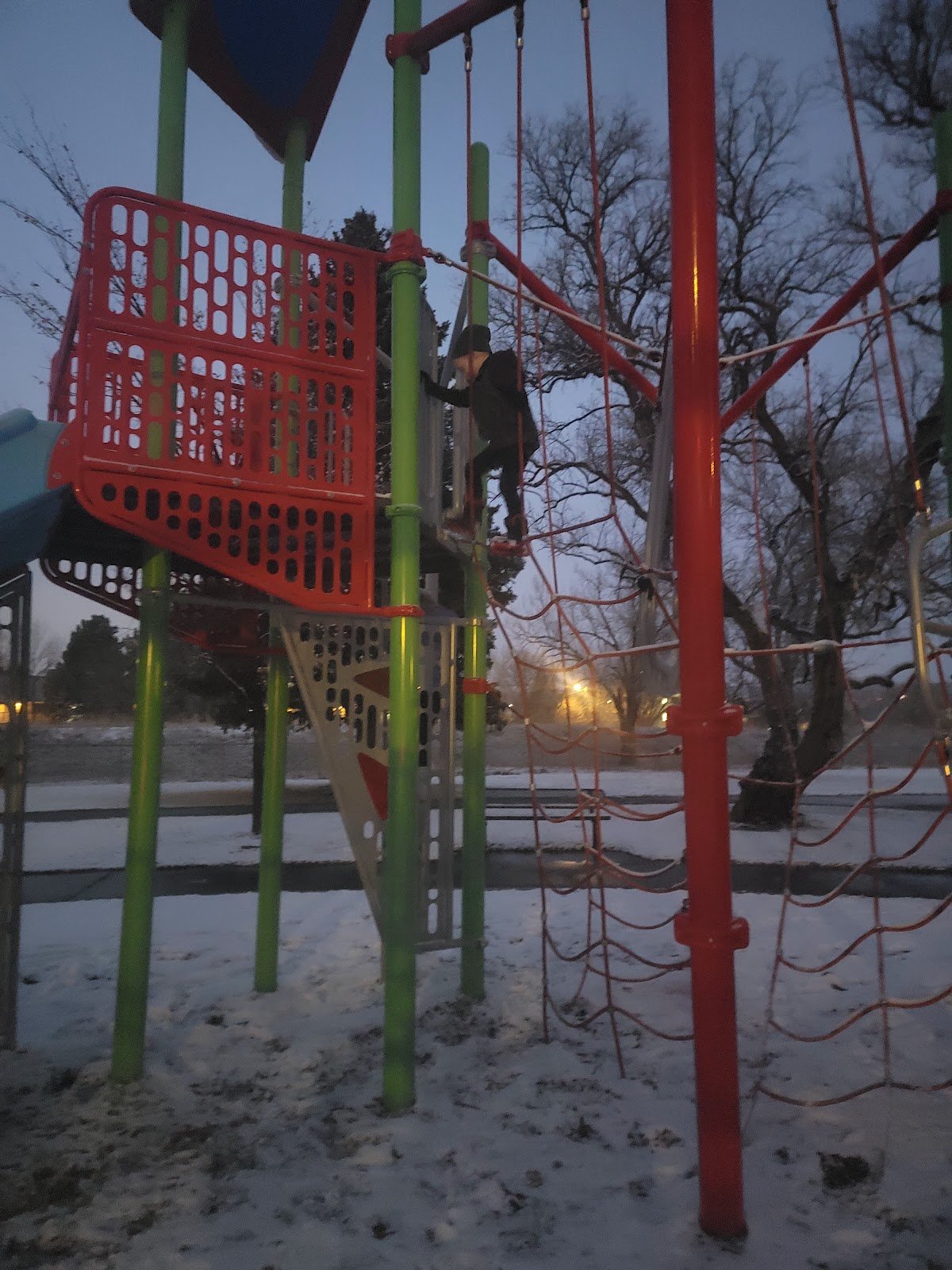 lillis-parkkids-play-area-3