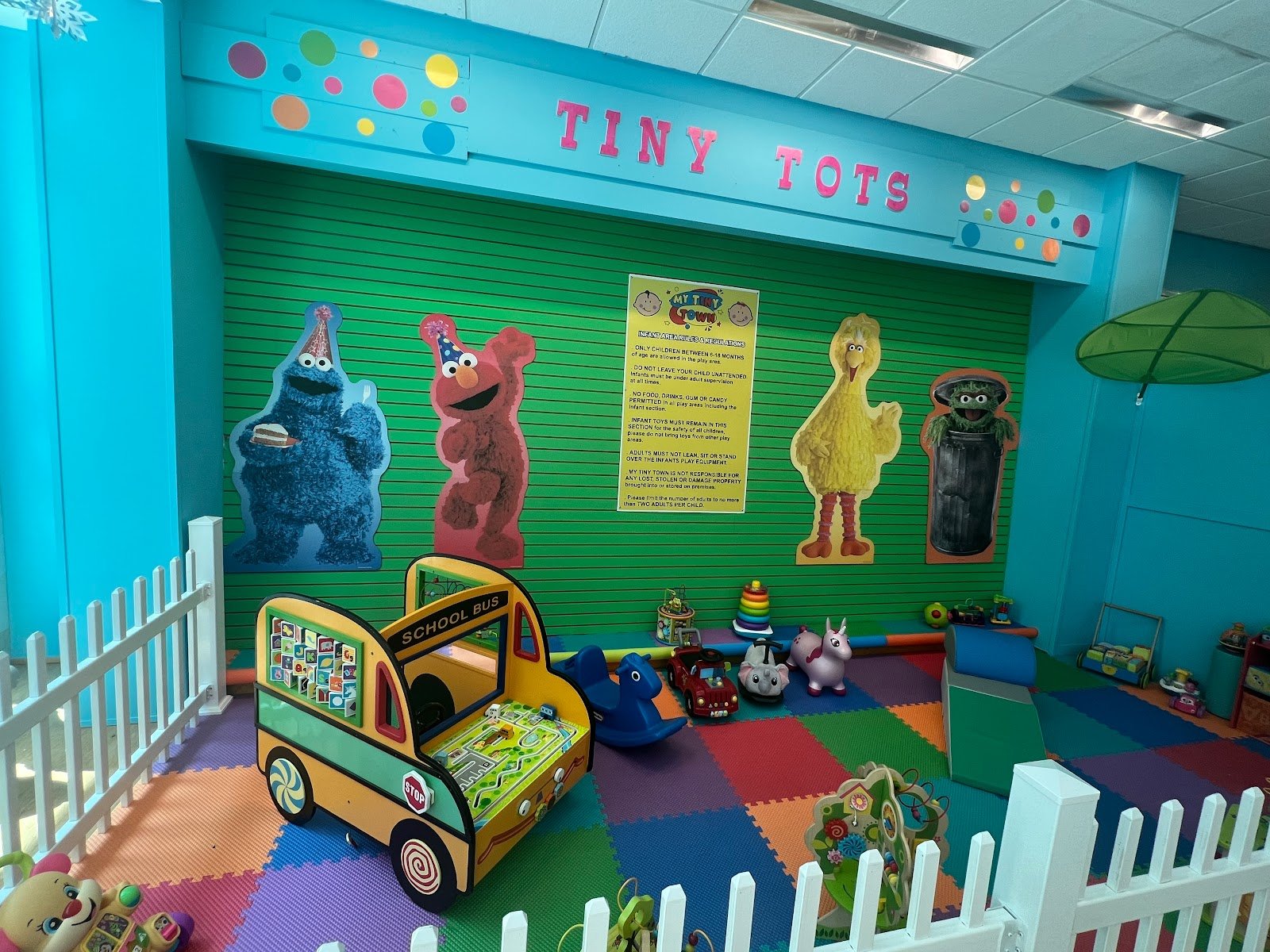 lollipops-indoor-playground-party-place-2