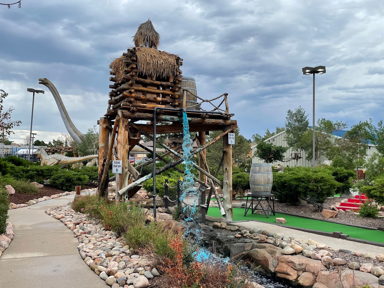 lost-island-miniature-golf-adventure-park-1