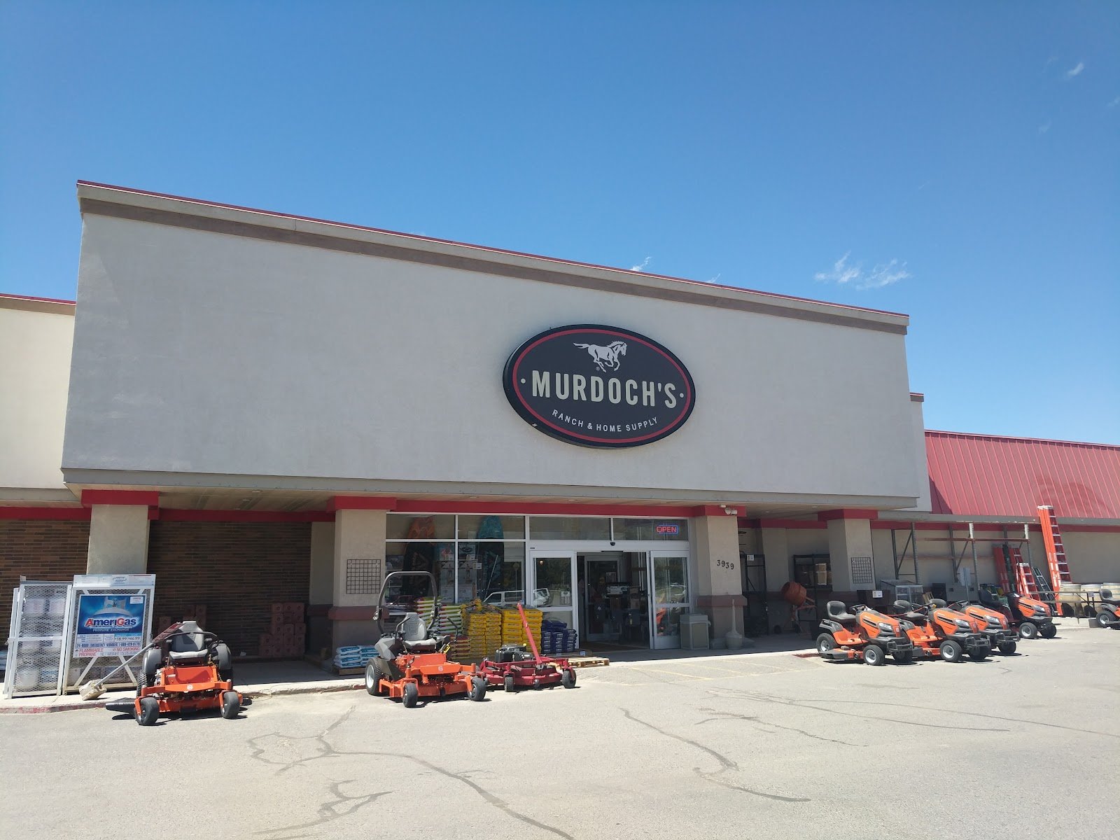 murdochs-ranch-home-supply-1