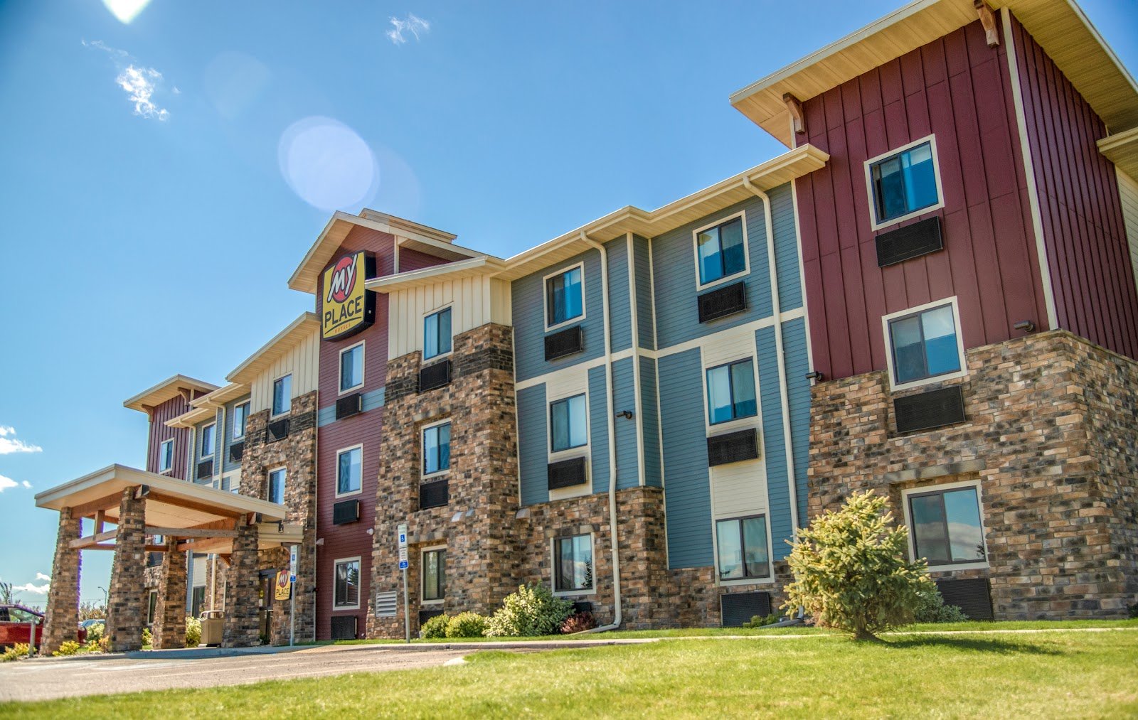 my-place-hoteljamestown-nd-1