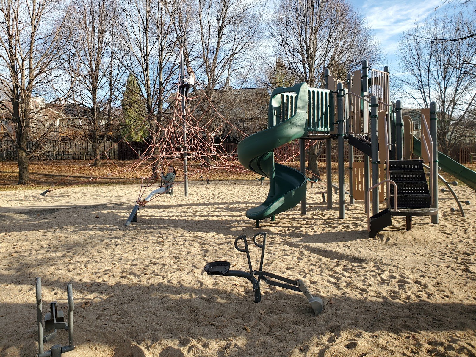 pacific-meadows-playground-1