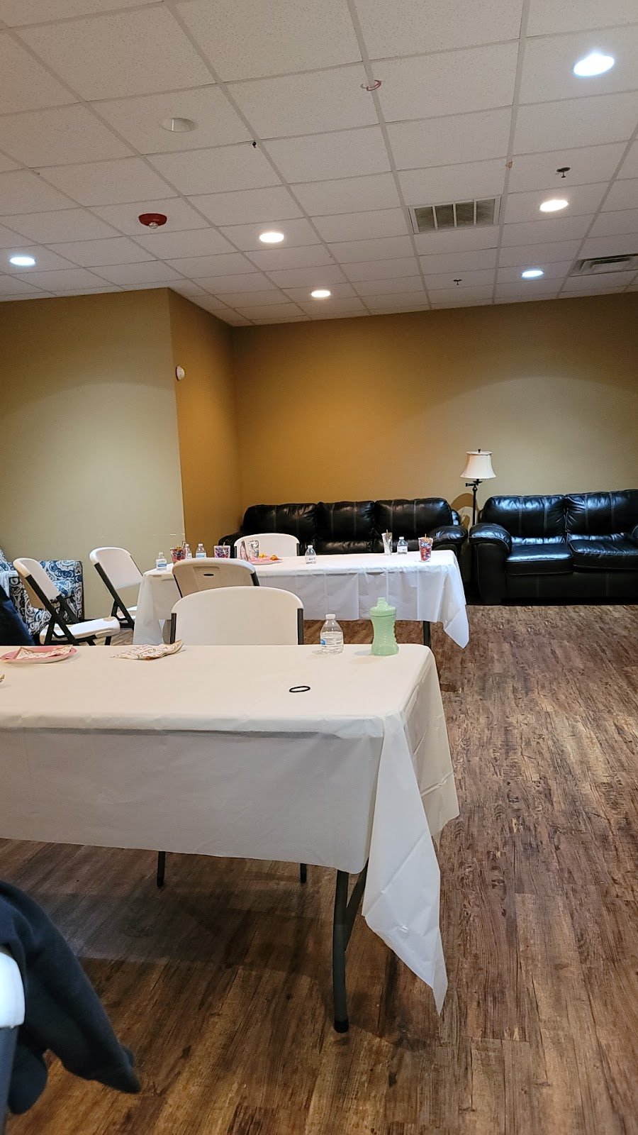 party-place-bowling-green-2