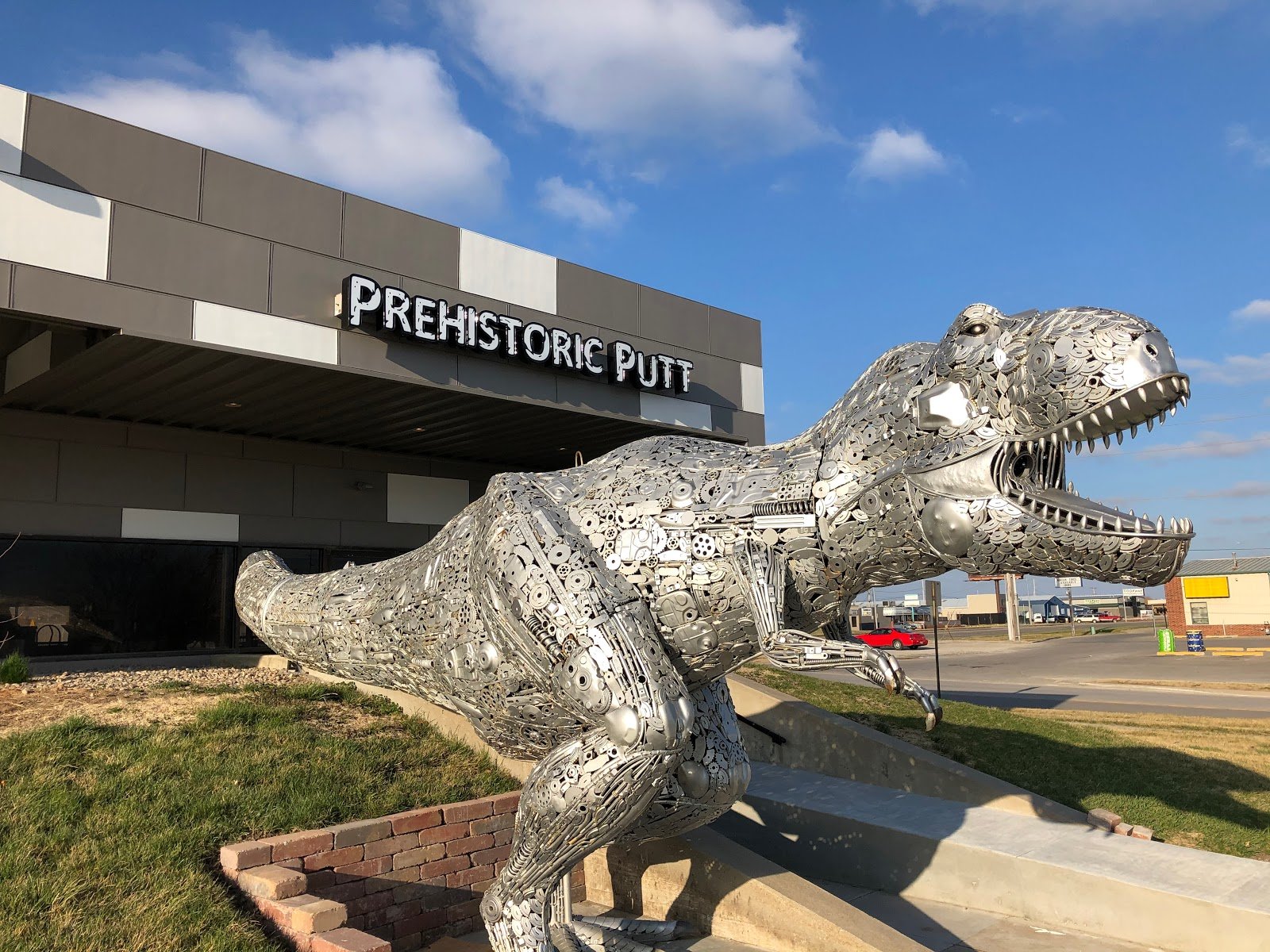 prehistoric-putt-lincoln-1