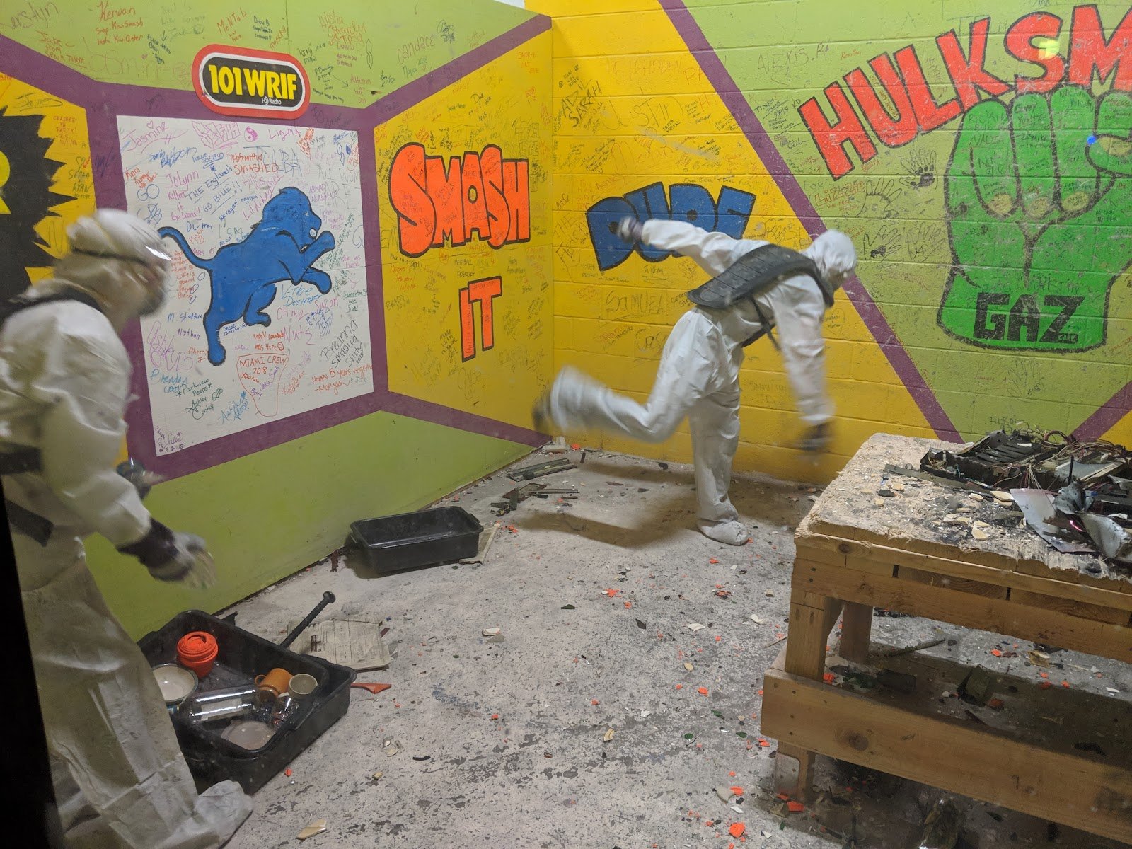 rage-room-2