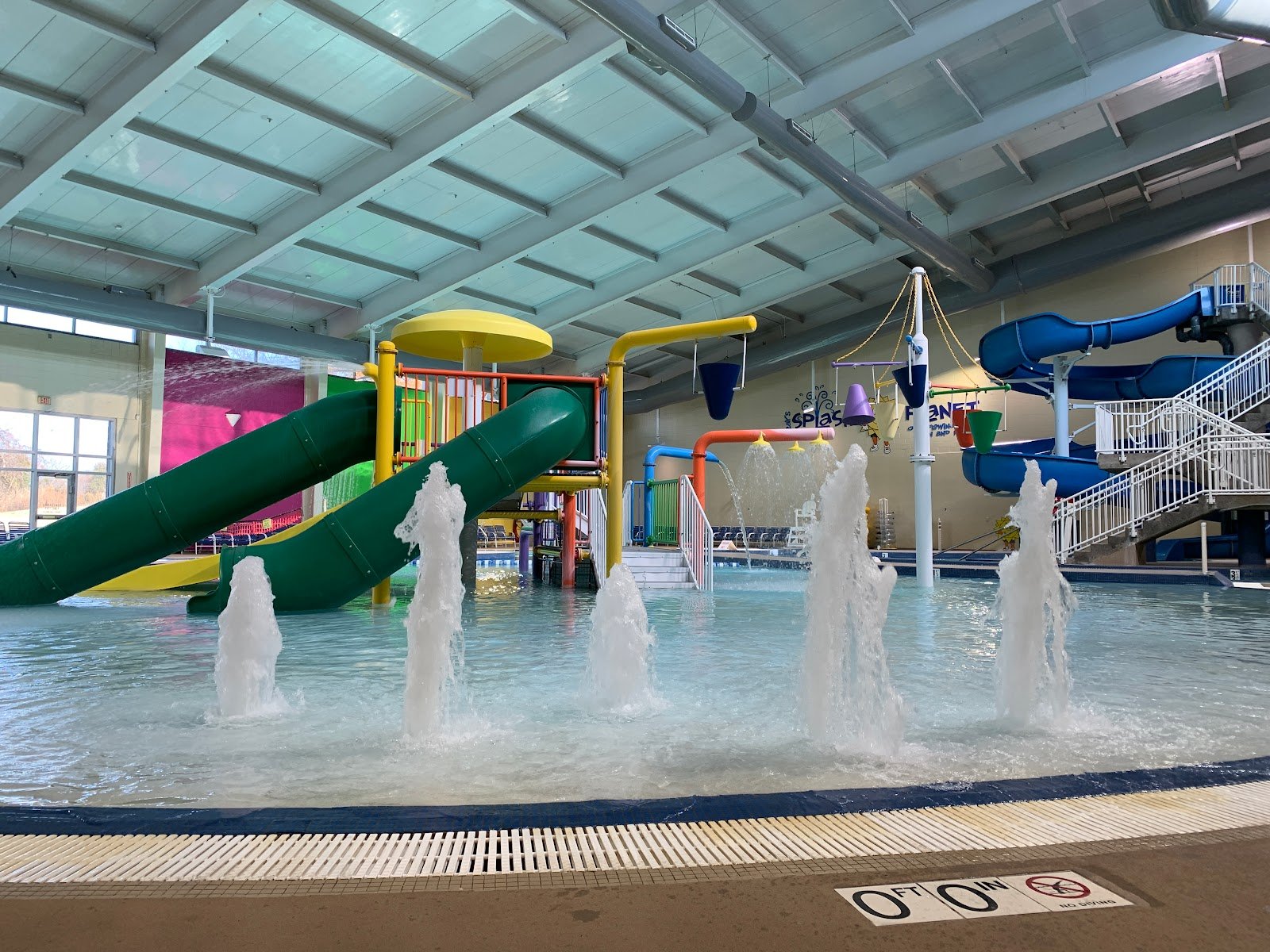 rays-splash-planet-1