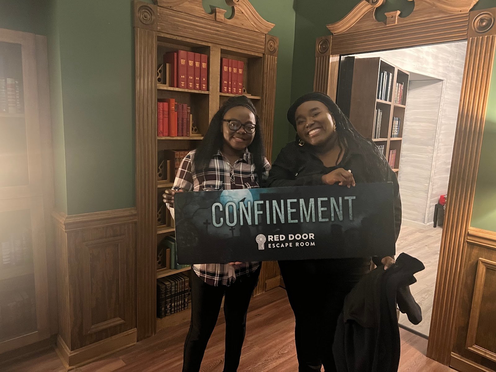 red-door-escape-room-2