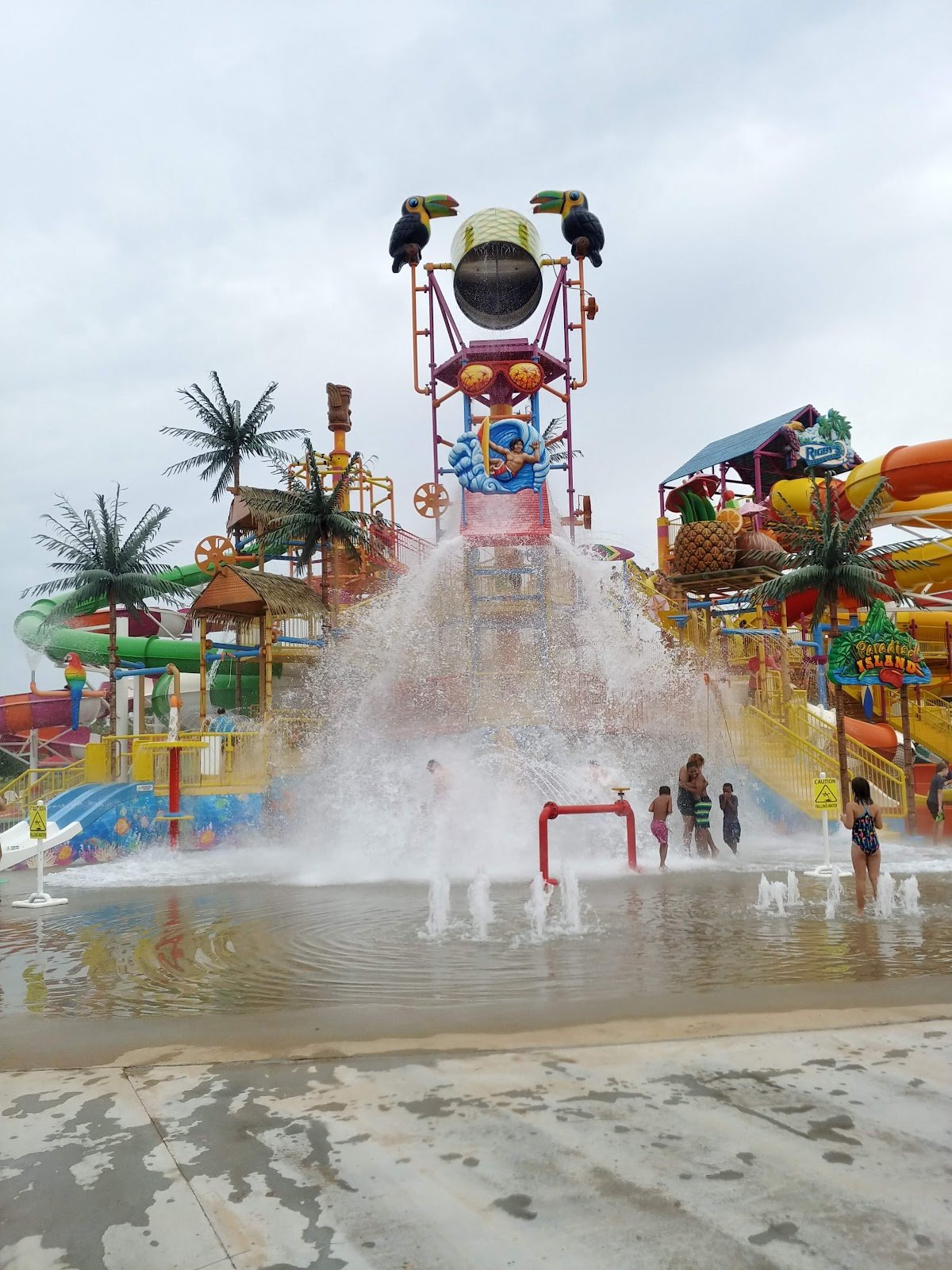 rigbys-entertainment-complex-3