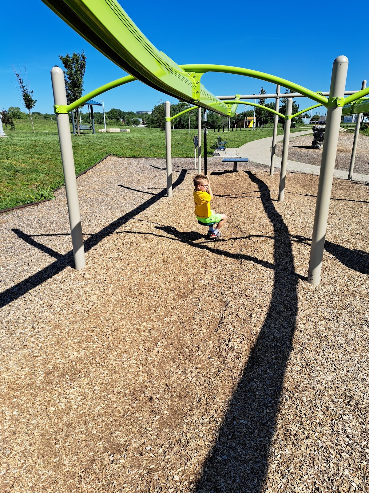 riverfront-crossings-park-1