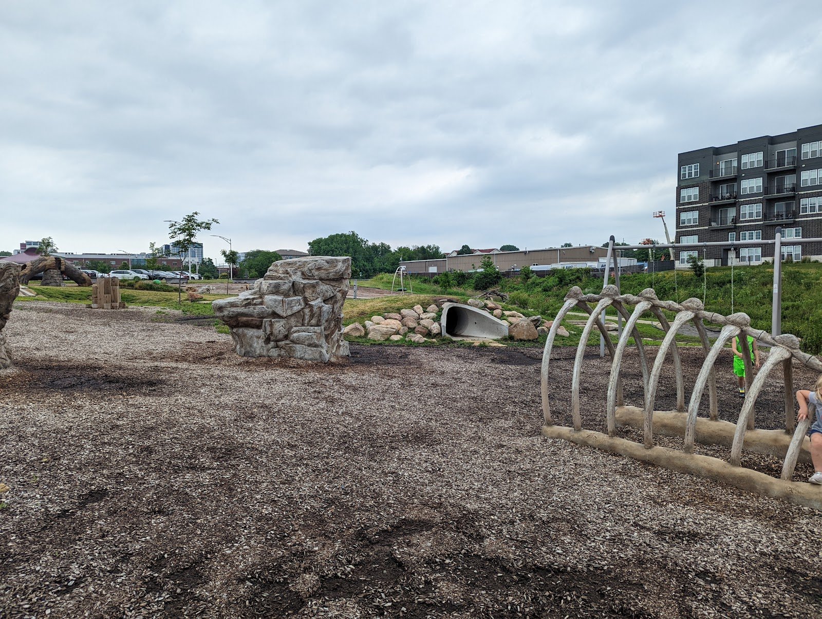 riverfront-crossings-park-3