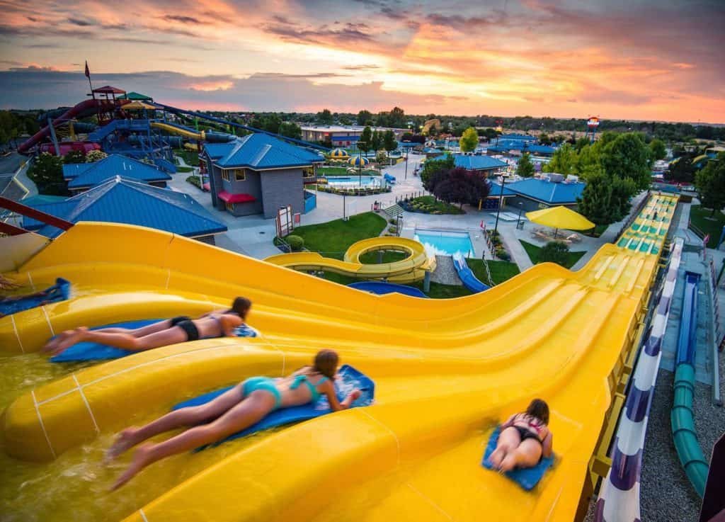 roaring-springs-water-park-2