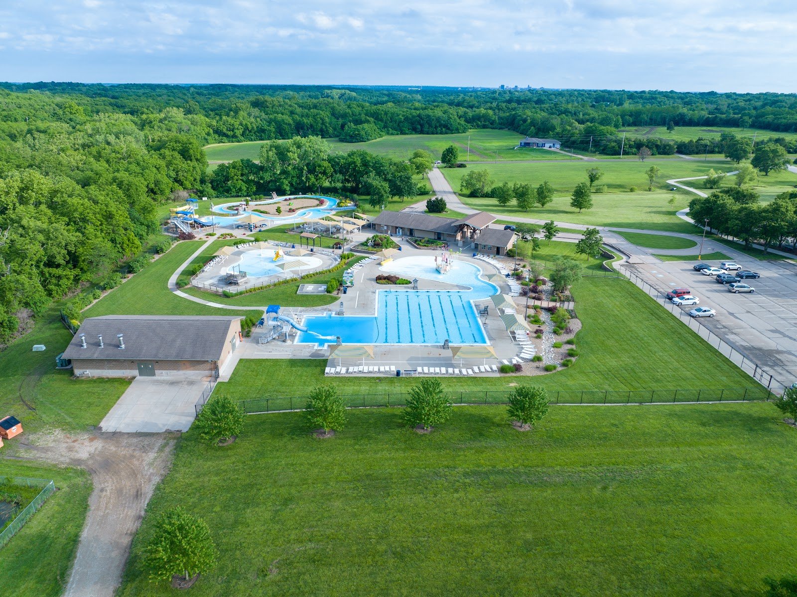 shawnee-north-family-aquatic-center-2