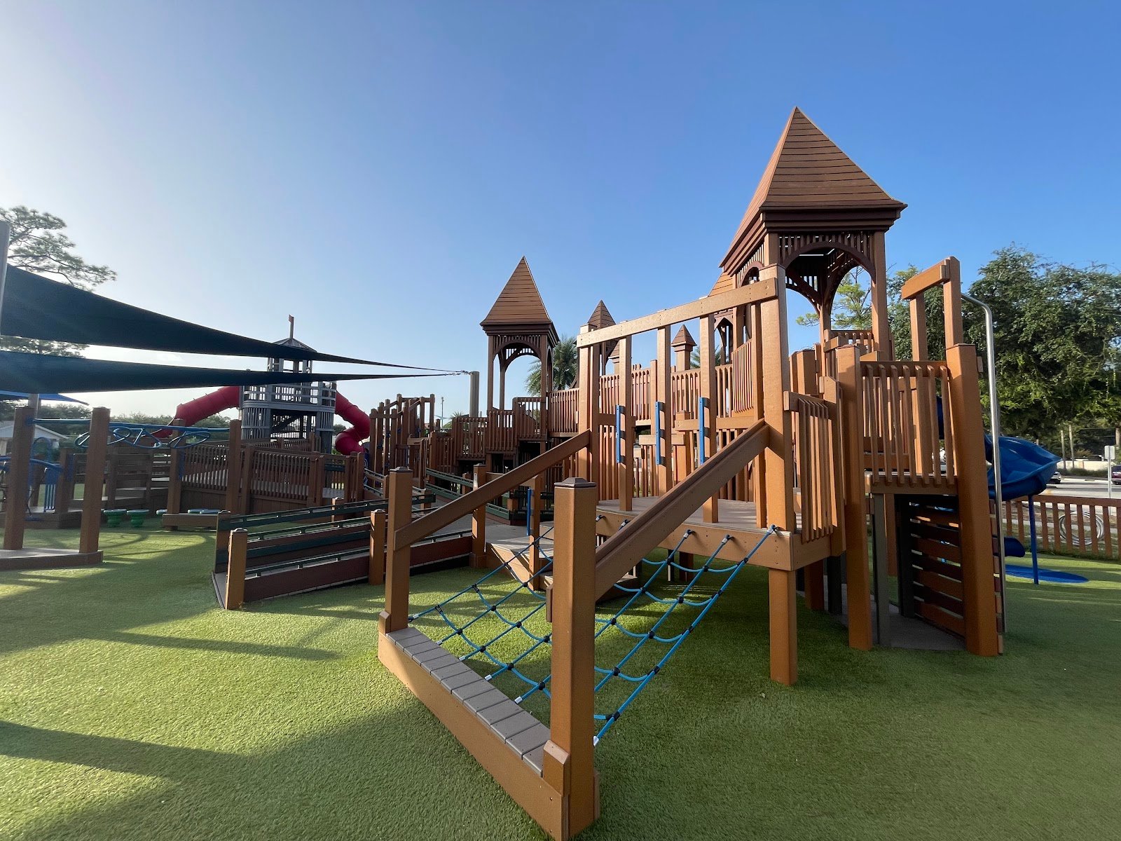 south-beach-park-and-sunshine-playground-3