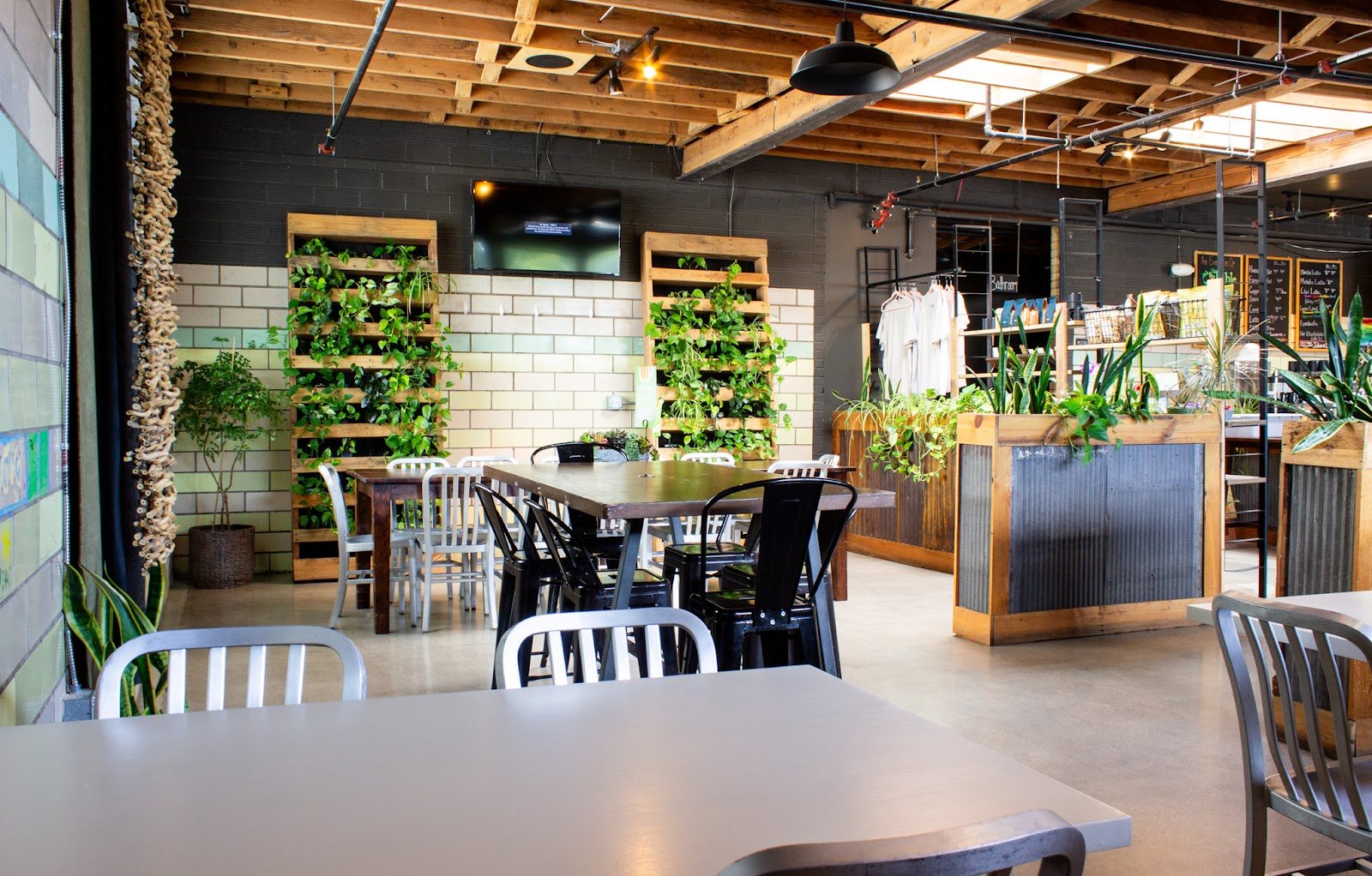 table-public-house-1