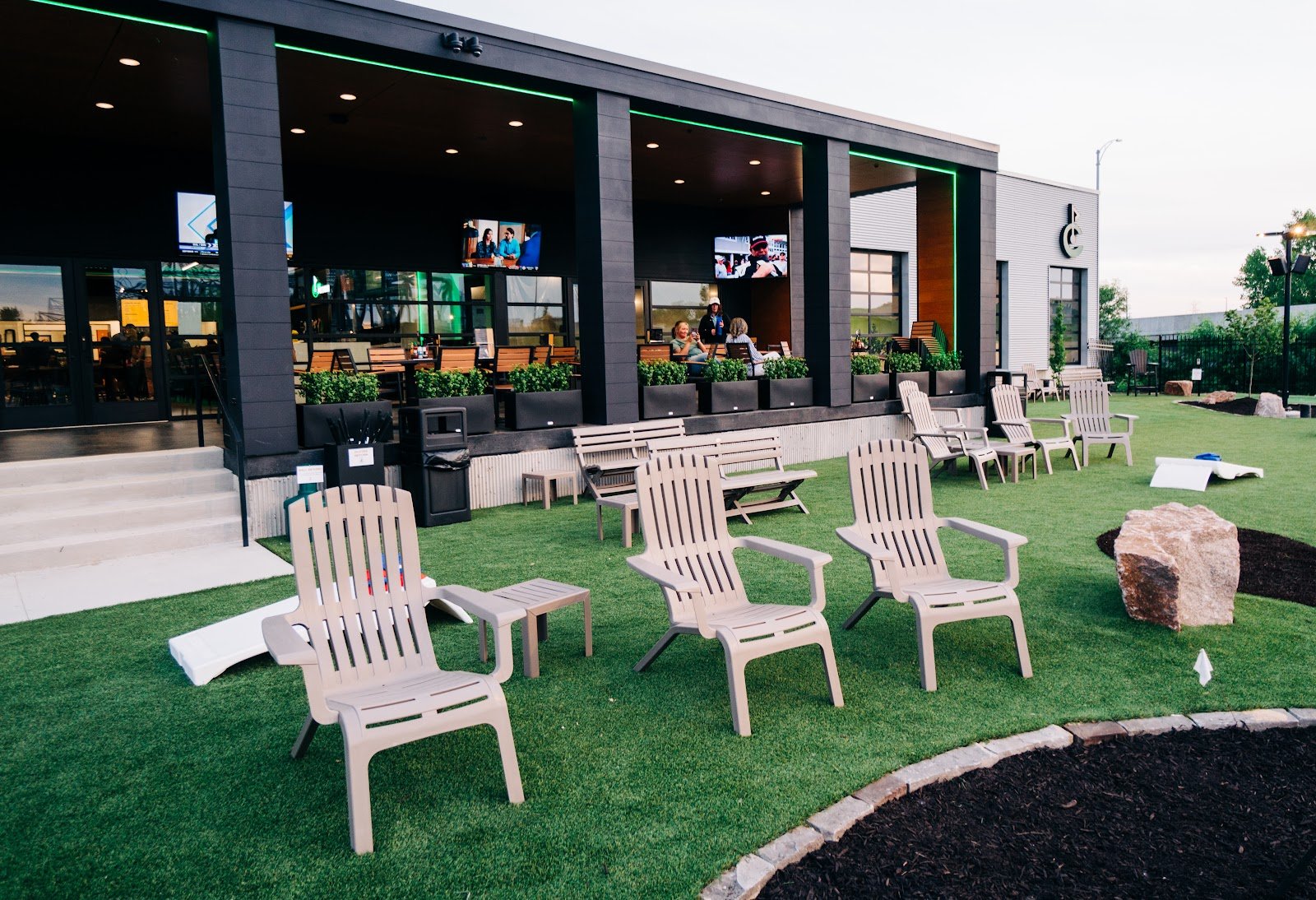 the-putt-club-east-peoria-1